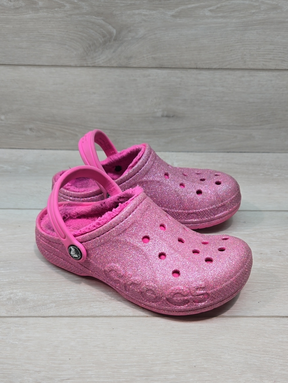 Crocs Big Girl Kids Pink Glitter Clog with Fleece InsulatLining Mule Shoes Sz J2